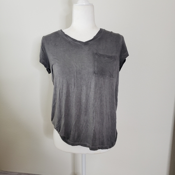 Charcoal Gray Pocket Tee - Picture 3 of 5